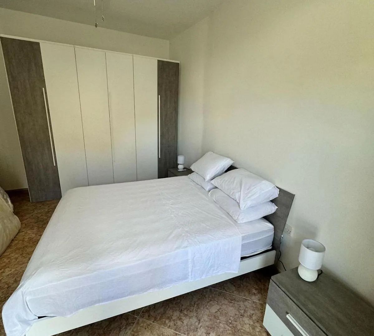 Bright & Spacious Beachside Apartment By Sf Homes Marsaskala Malta